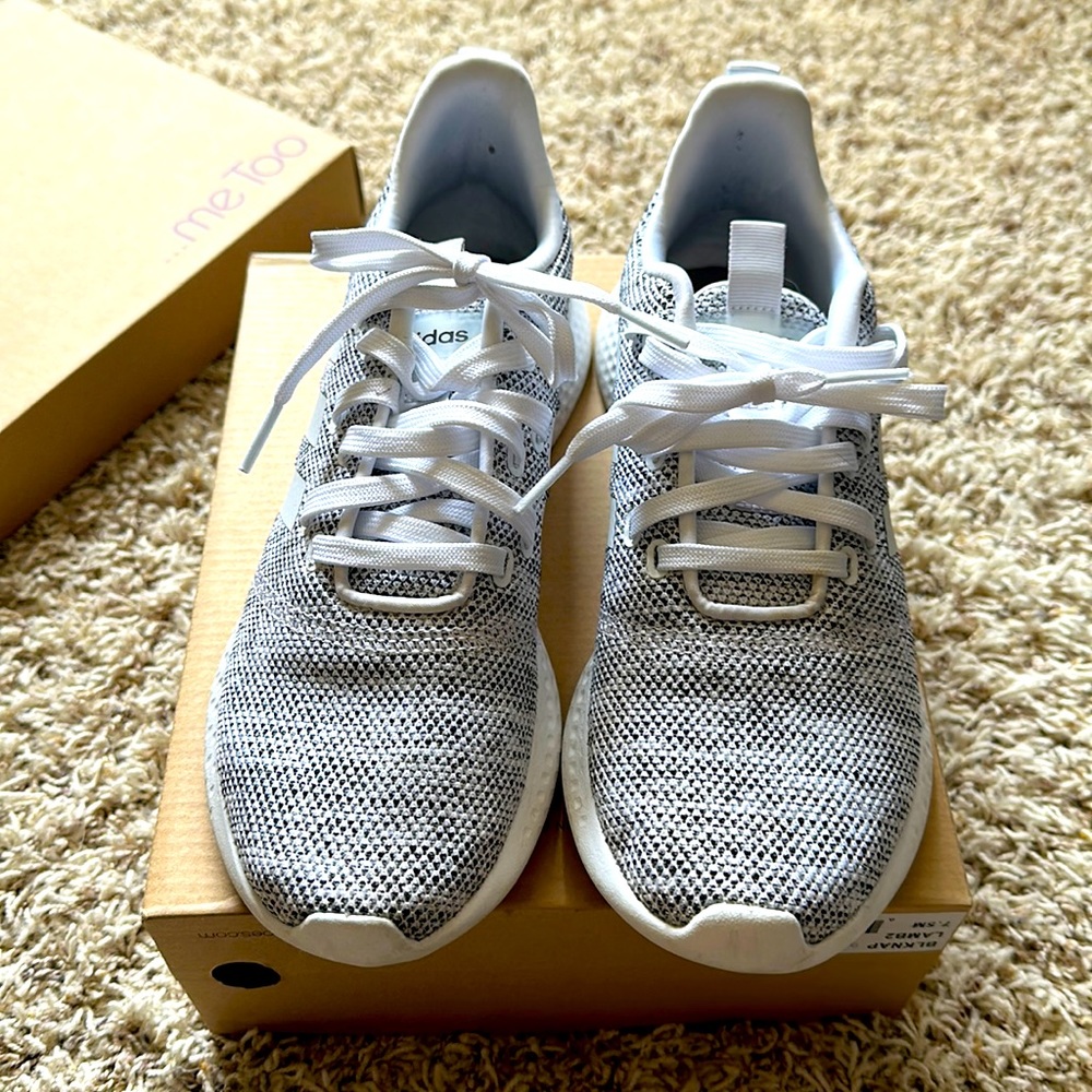 Adidas Tennis Shoes. Grey/White. Size 8 1/2.